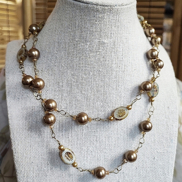 Rich Cocoa Chocolate Brown Faux Pearl Rosary Chain Glass Opaline Beaded Necklace - Picture 2 of 9